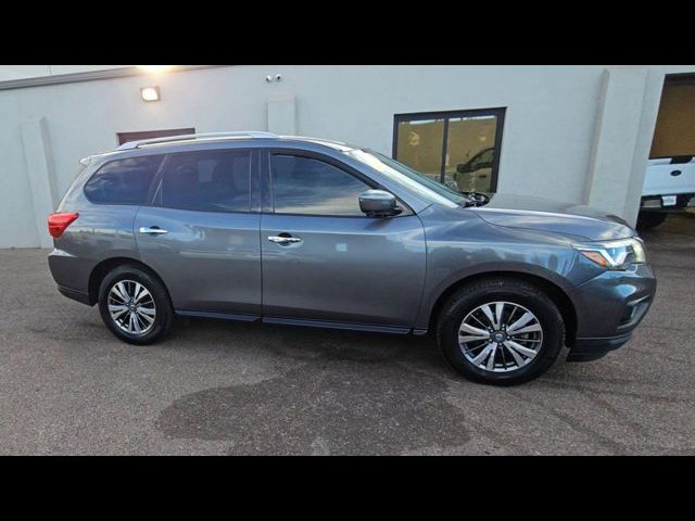 2019 Nissan Pathfinder SL