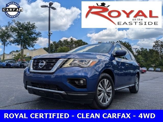 2019 Nissan Pathfinder SL