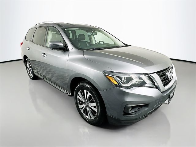 2019 Nissan Pathfinder SL