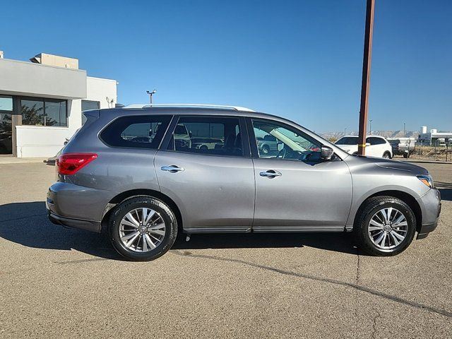 2019 Nissan Pathfinder SL