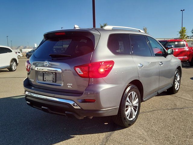 2019 Nissan Pathfinder SL