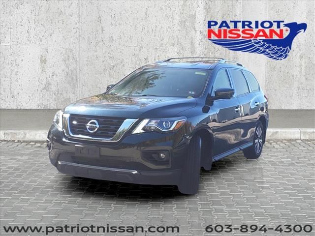 2019 Nissan Pathfinder SL