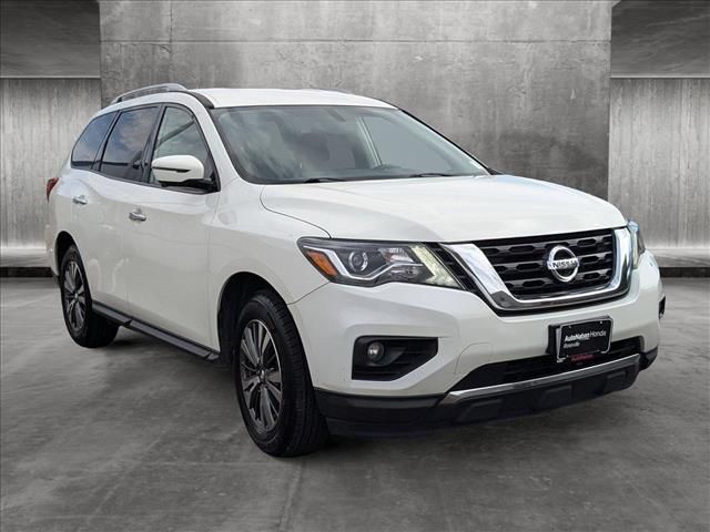 2019 Nissan Pathfinder SL