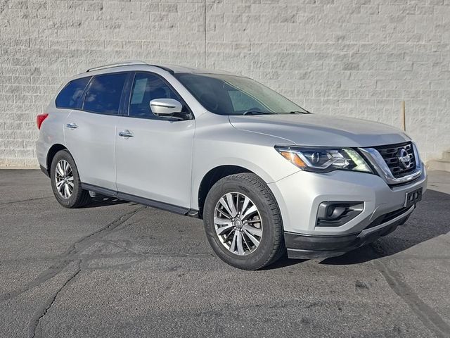 2019 Nissan Pathfinder SL