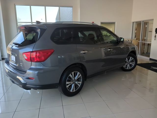 2019 Nissan Pathfinder SL