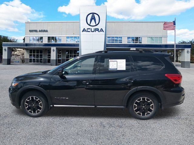 2019 Nissan Pathfinder SL