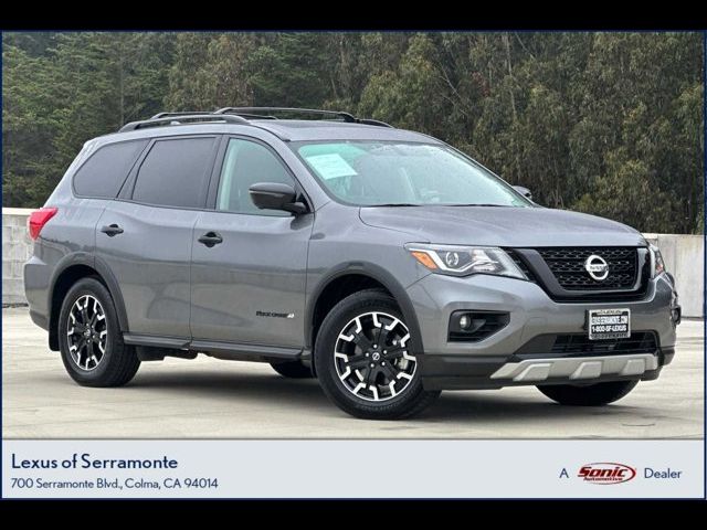 2019 Nissan Pathfinder SL