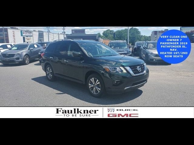 2019 Nissan Pathfinder SL