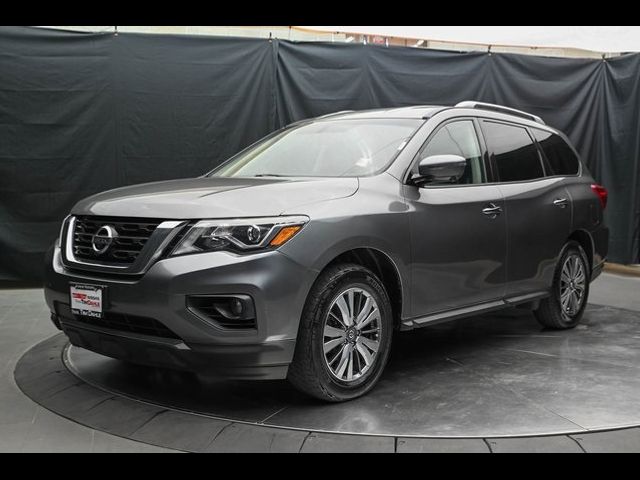 2019 Nissan Pathfinder SL