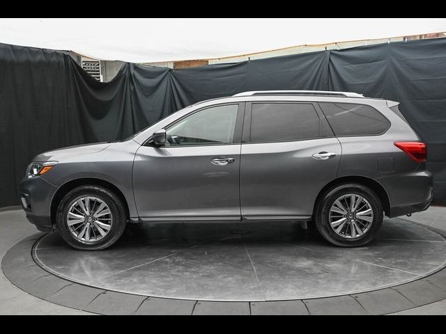 2019 Nissan Pathfinder SL