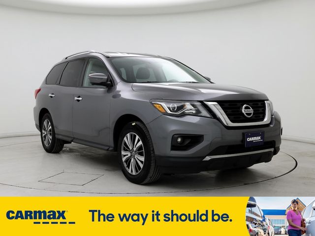 2019 Nissan Pathfinder SL