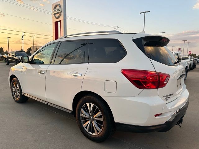 2019 Nissan Pathfinder SL