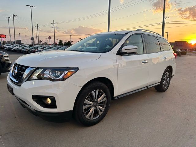 2019 Nissan Pathfinder SL