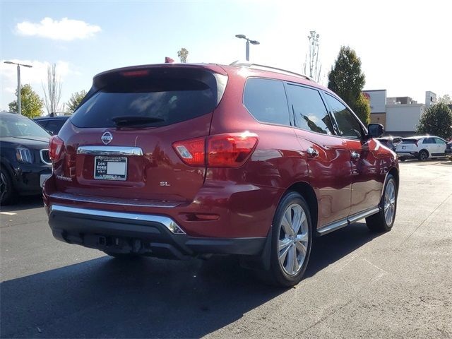 2019 Nissan Pathfinder SL