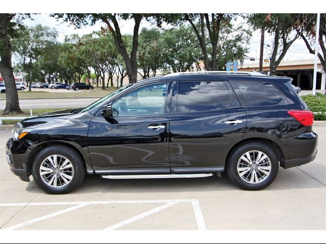 2019 Nissan Pathfinder SL