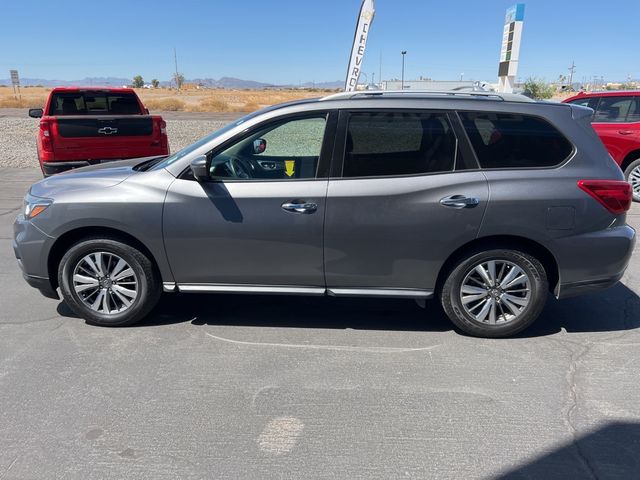 2019 Nissan Pathfinder SL