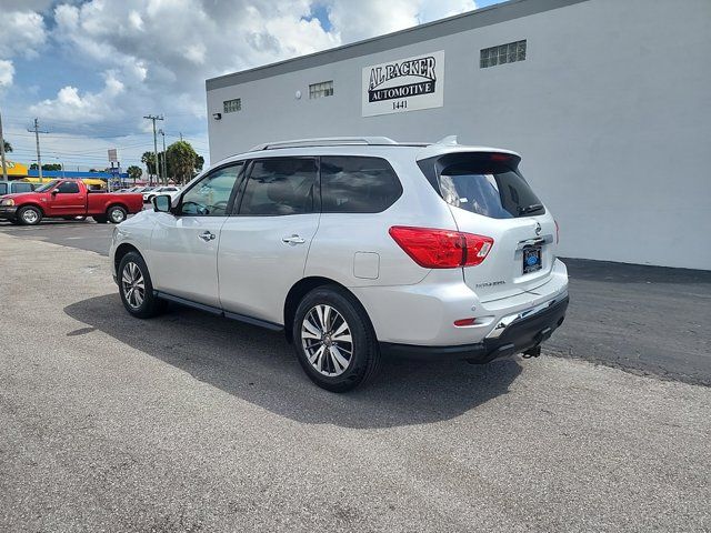 2019 Nissan Pathfinder SL