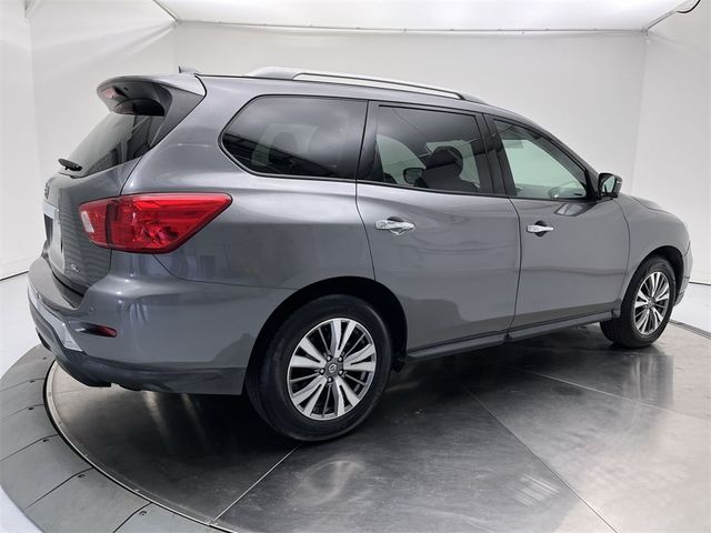 2019 Nissan Pathfinder SL