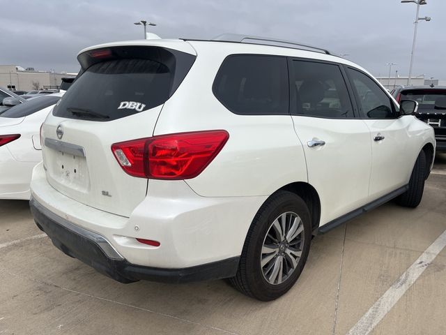 2019 Nissan Pathfinder SL