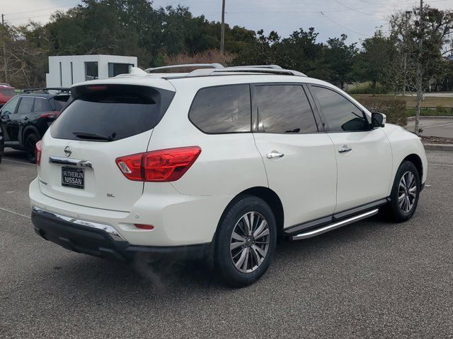 2019 Nissan Pathfinder SL