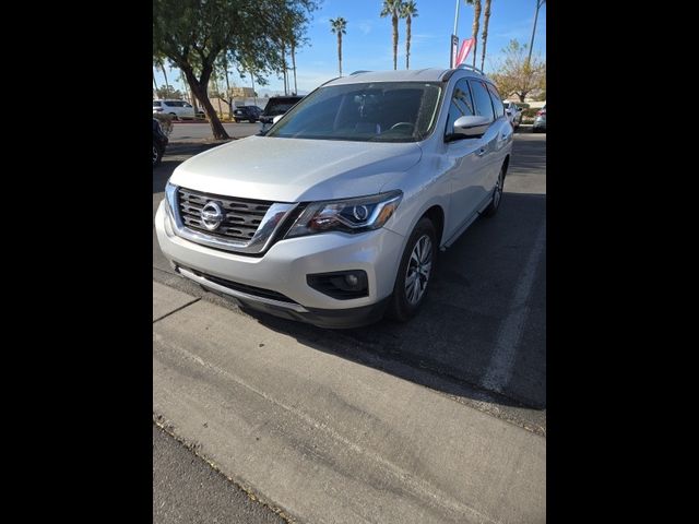 2019 Nissan Pathfinder SL