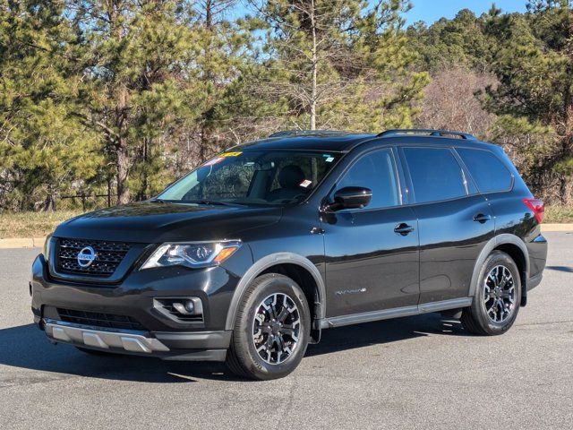 2019 Nissan Pathfinder SL