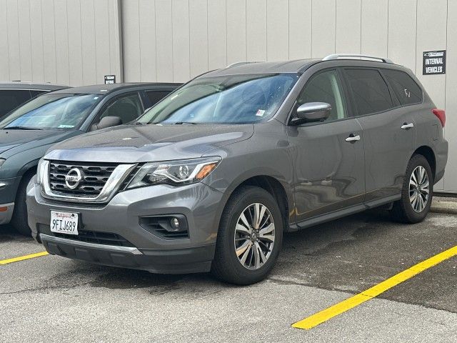 2019 Nissan Pathfinder SL