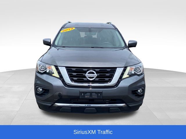 2019 Nissan Pathfinder SL
