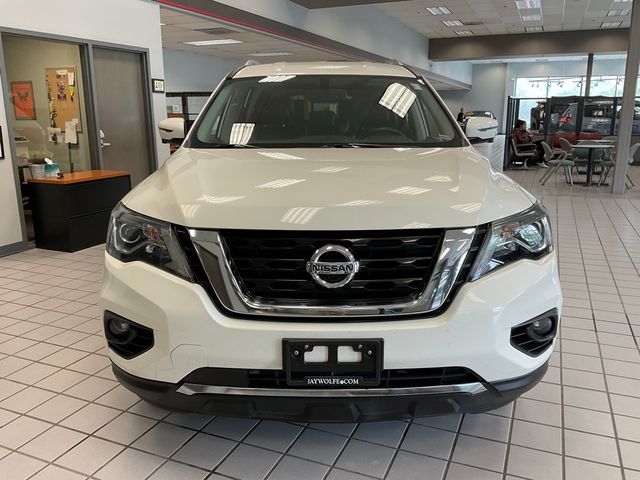 2019 Nissan Pathfinder SL