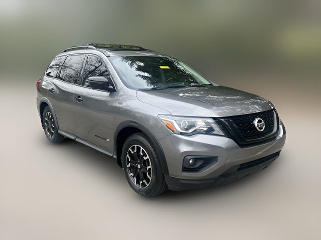 2019 Nissan Pathfinder SL