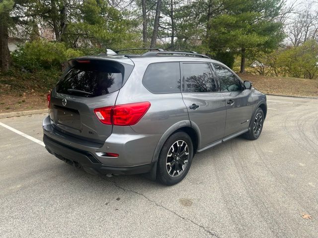 2019 Nissan Pathfinder SL