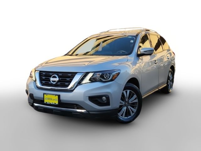 2019 Nissan Pathfinder SL