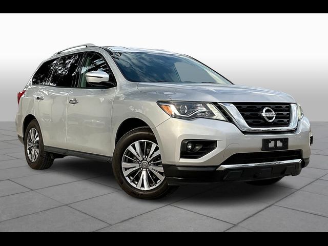 2019 Nissan Pathfinder SL