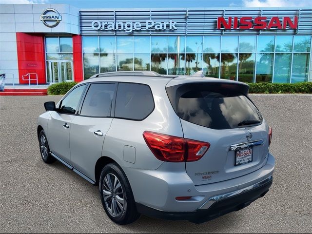 2019 Nissan Pathfinder SL