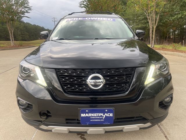 2019 Nissan Pathfinder SL