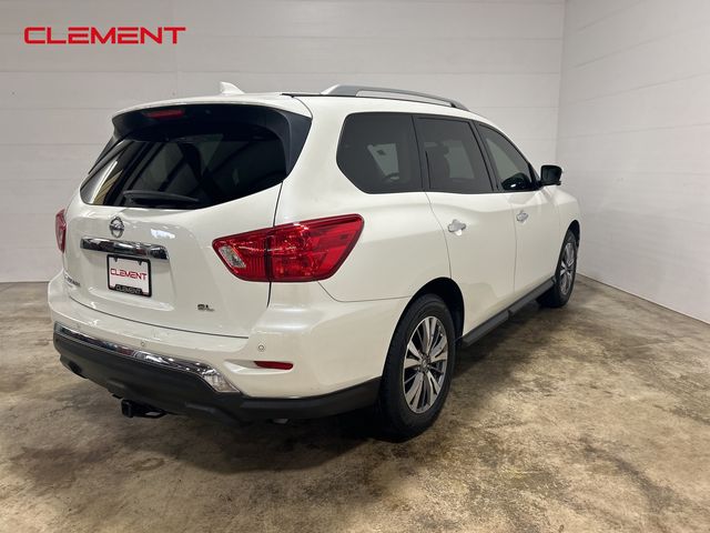 2019 Nissan Pathfinder SL