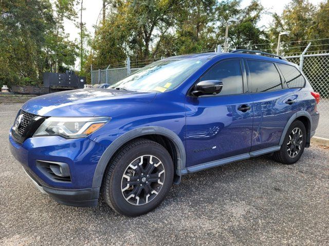 2019 Nissan Pathfinder SL