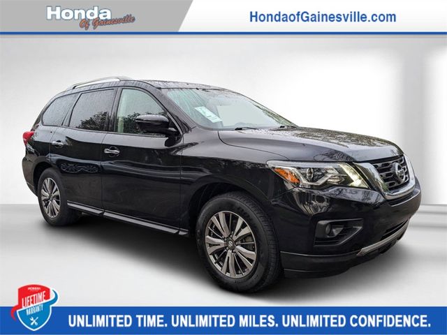 2019 Nissan Pathfinder SL