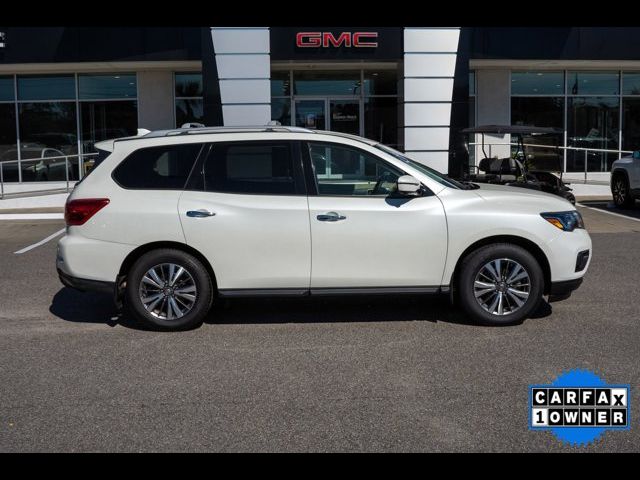 2019 Nissan Pathfinder SL