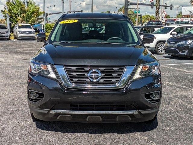 2019 Nissan Pathfinder SL