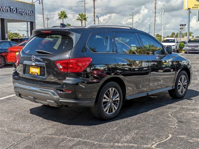 2019 Nissan Pathfinder SL