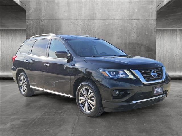 2019 Nissan Pathfinder SL