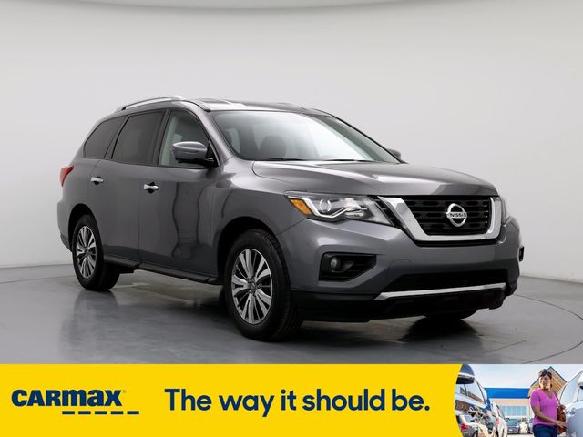 2019 Nissan Pathfinder SL