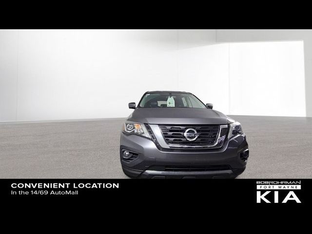 2019 Nissan Pathfinder SL