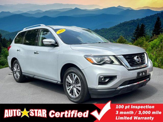 2019 Nissan Pathfinder SL