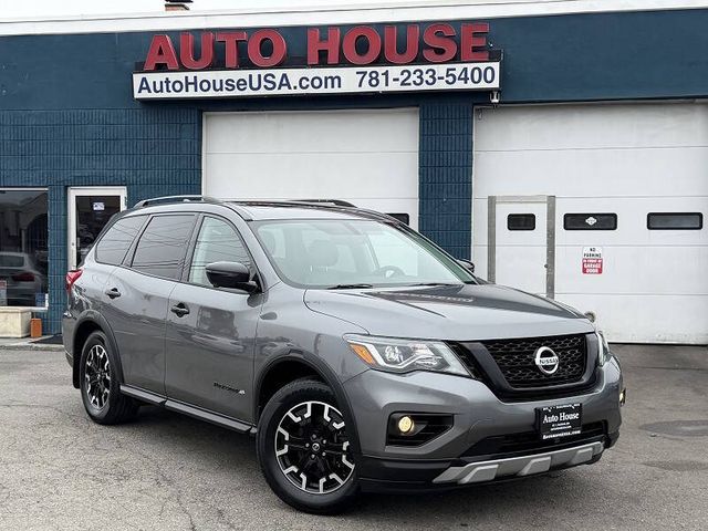 2019 Nissan Pathfinder SL