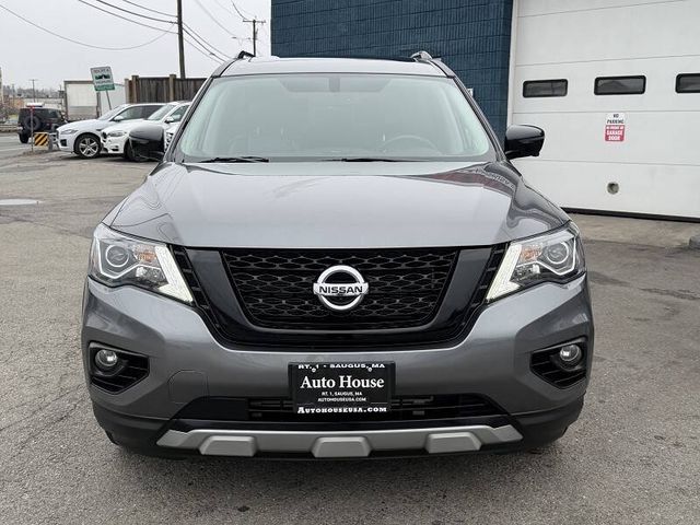 2019 Nissan Pathfinder SL