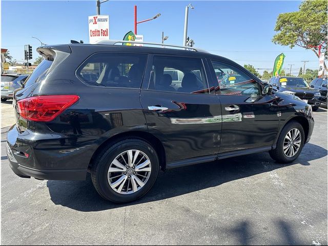 2019 Nissan Pathfinder SL