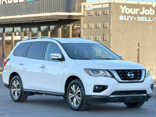 2019 Nissan Pathfinder SL