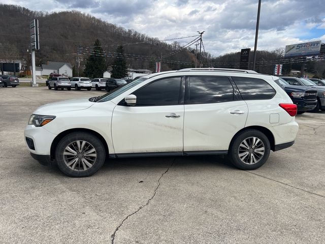 2019 Nissan Pathfinder SV